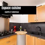 - Comme A La Maison - *