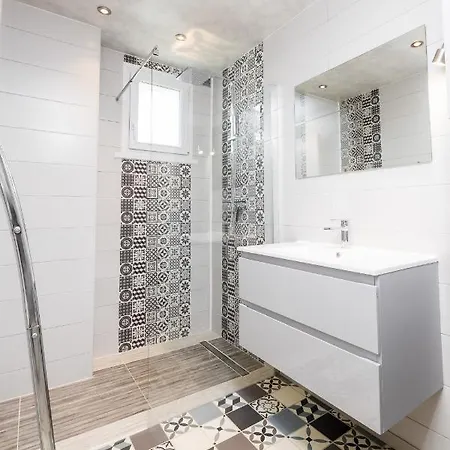 - Comme A La Maison - Pensjonat